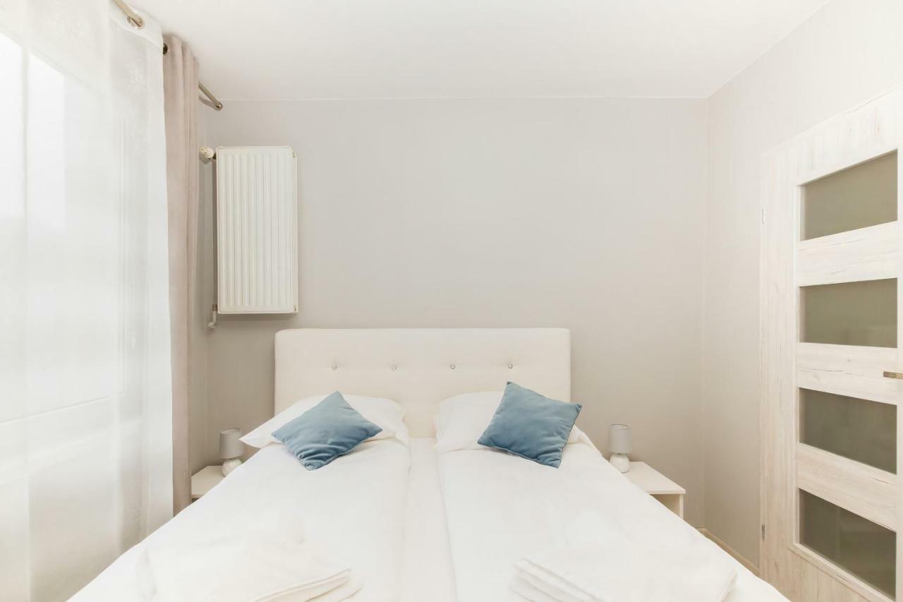 Apartament Swietojanska Przy Nabrzezu By Noclegi Renters กดิเนีย ภายนอก รูปภาพ
